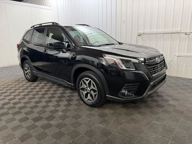 Used 2023 Subaru Forester Premium AWD/4WD image 7