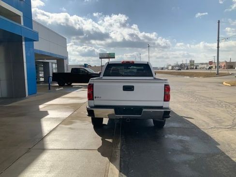 Used 2015 GMC Sierra 1500 SLE image 8