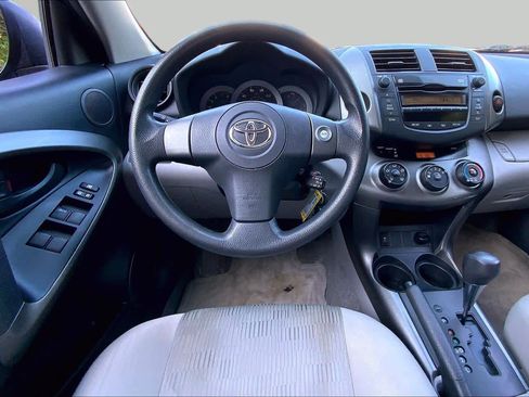Used 2010 Toyota RAV4 4WD w/ Base L4 Extra Value Pkg image 5