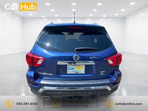 Used 2017 Nissan Pathfinder SL w/ SL Premium Package AWD/4WD image 5