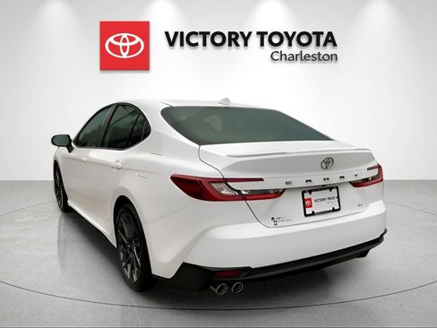 New 2026 Toyota Camry SE FWD image 3
