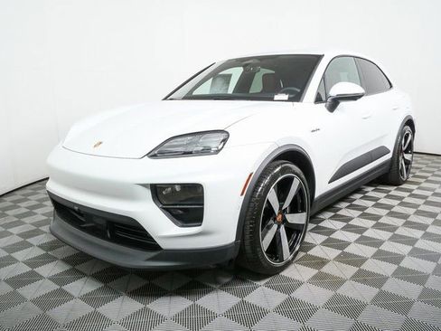 New 2026 Porsche Macan 4 Electric image 1