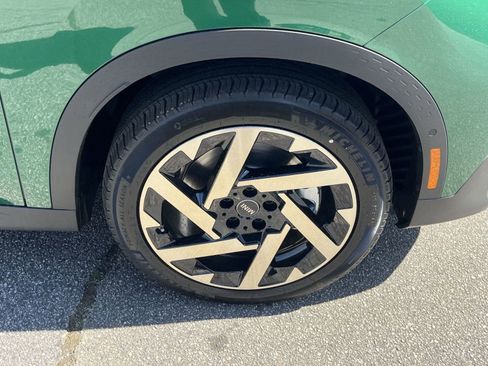 New 2025 MINI Cooper Countryman S w/ Comfort Package Max image 11