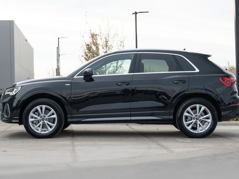 Certified 2025 Audi Q3 2.0T Premium w/ Convenience Package image 6