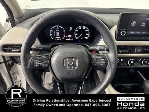 Used 2023 Honda HR-V LX image 12