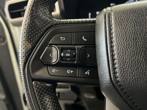 Used 2024 Toyota Tacoma SR RWD image 33