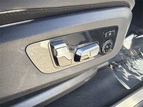 Used 2024 BMW X5 xDrive40i image 12