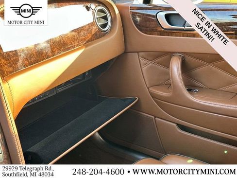 Used 2012 Bentley Flying Spur Flying Spur image 38