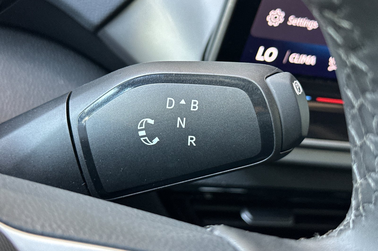 New 2026 Volkswagen ID.4 Pro S AWD/4WD image 19