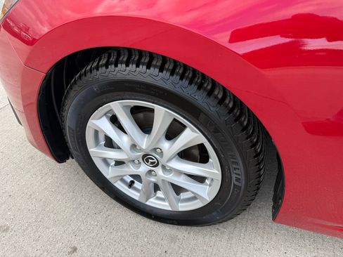 Used 2016 MAZDA MAZDA3 i Touring w/ Popular Equipment Package image 13