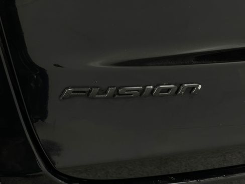 Used 2019 Ford Fusion SEL image 37