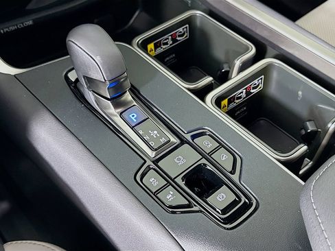 Certified 2026 Lexus TX 350 AWD w/ Convenience Package image 17