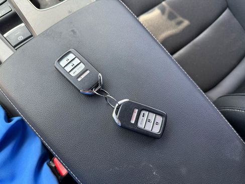 Used 2022 Honda Accord Sport image 14