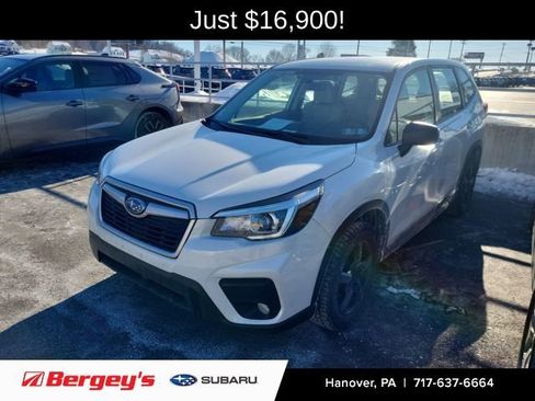 Used 2019 Subaru Forester Base image 1