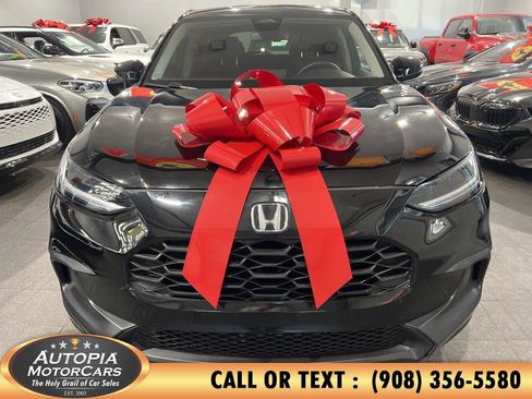 Used 2025 Honda HR-V LX image 7
