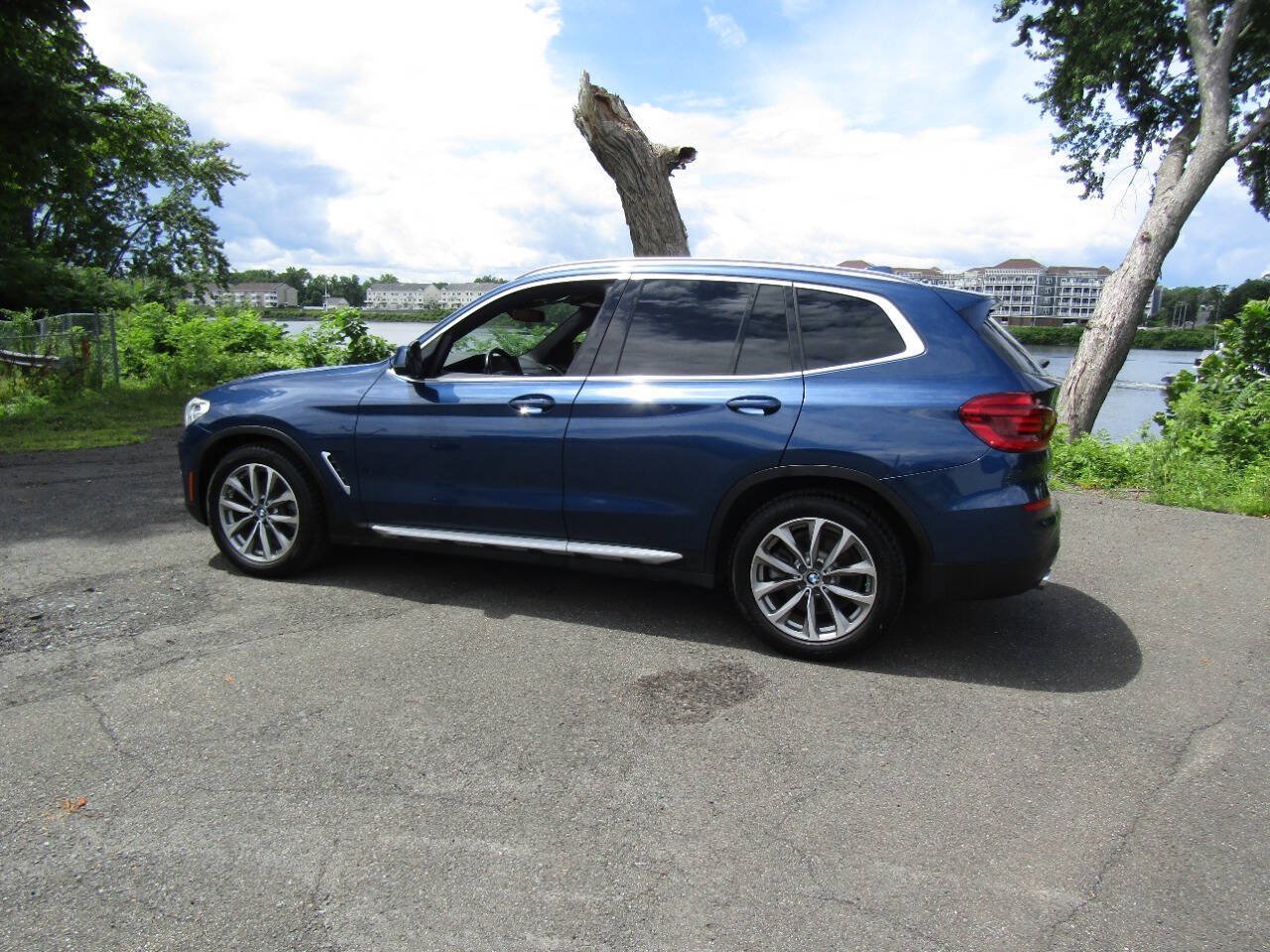 Used 2019 BMW X3 xDrive30i AWD/4WD image 4