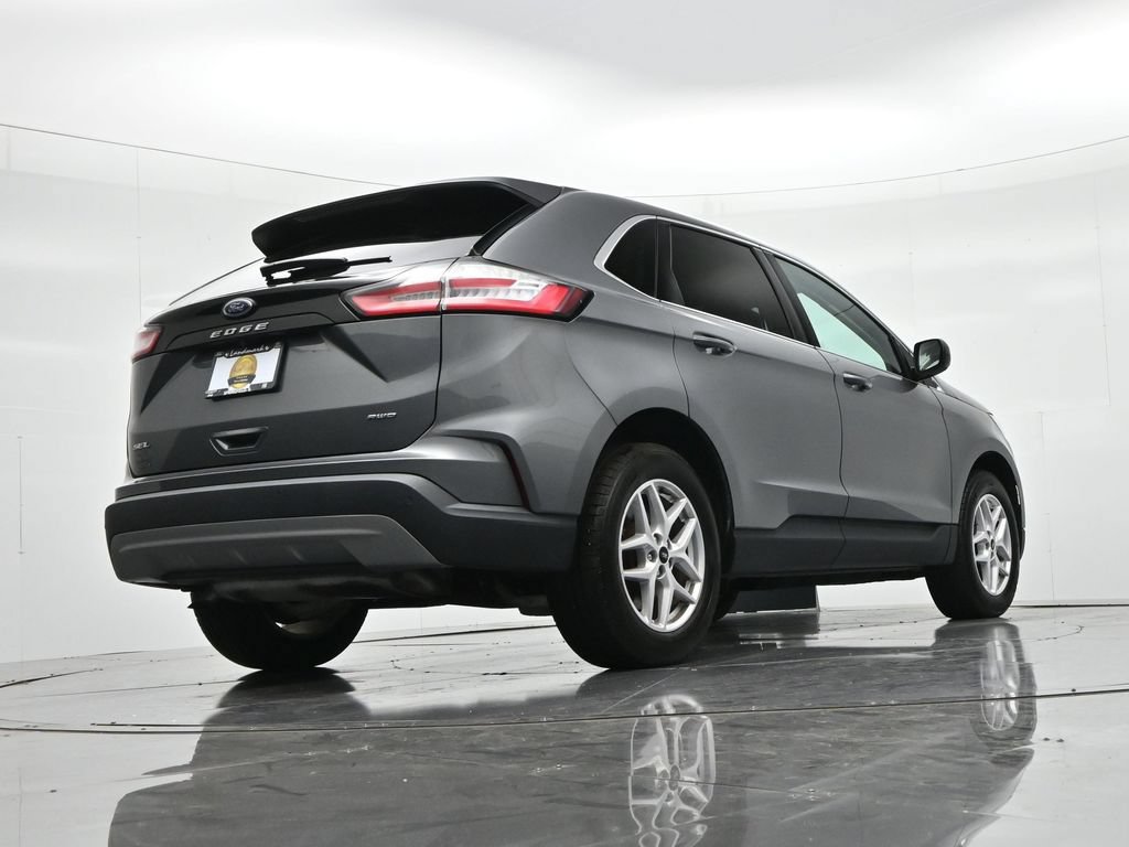 Used 2023 Ford Edge SEL w/ Convenience Package AWD/4WD image 22