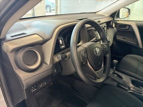 Used 2018 Toyota RAV4 LE w/ All Weather Liner Package image 16