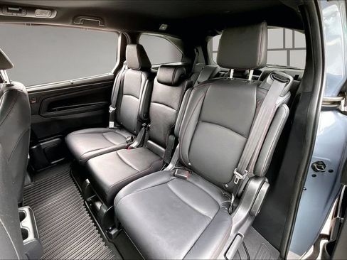 Certified 2024 Honda Odyssey Sport image 22