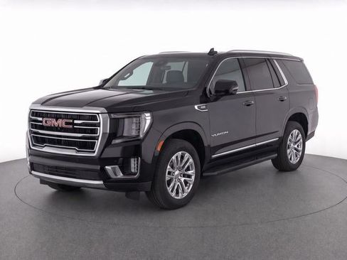 Used 2022 GMC Yukon XL SLT w/ SLT Premium Package AWD/4WD image 7