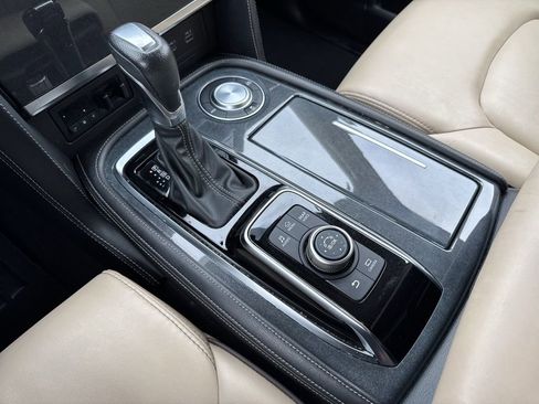 Used 2024 Nissan Armada SV w/ Cargo Package image 10