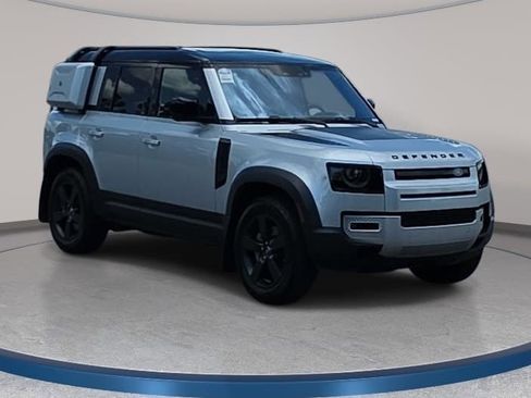 Used 2020 Land Rover Defender 110 First Edition AWD/4WD image 3
