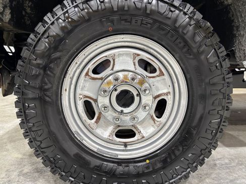 Used 2016 Ford F250 XL w/ Power Equipment Group image 26