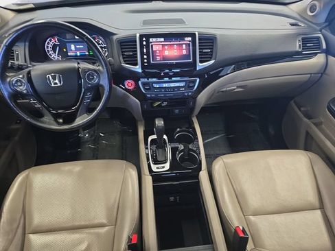 Used 2018 Honda Ridgeline RTL-E image 10