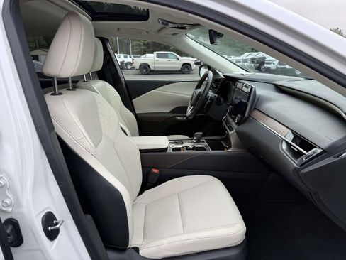 Used 2023 Lexus RX 350h image 12