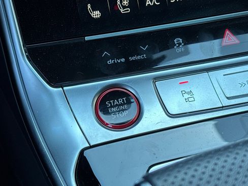 Used 2023 Audi RS 7 Sportback image 32