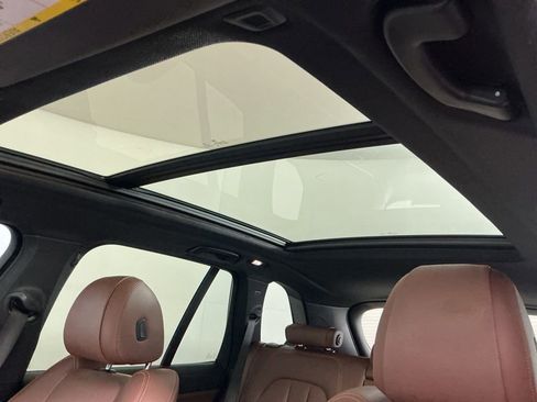 Used 2021 BMW X5 sDrive40i w/ Premium Package RWD image 23