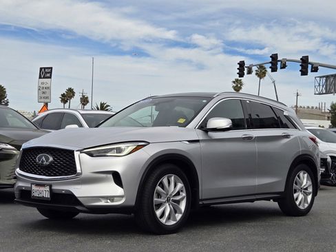 Used 2019 INFINITI QX50 Essential w/ Proactive Package image 8