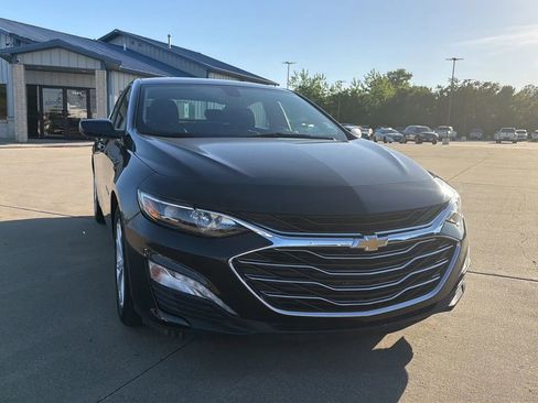 Used 2020 Chevrolet Malibu LT FWD image 28