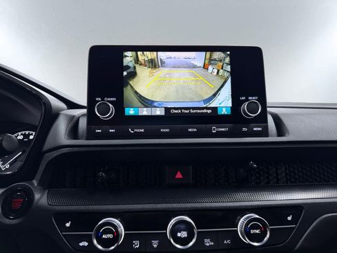 Used 2024 Honda CR-V EX image 15