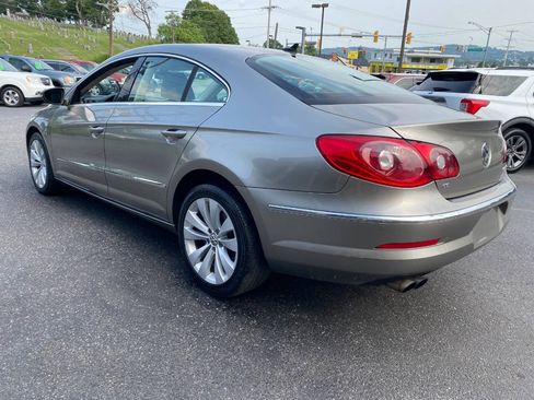 Used 2010 Volkswagen CC Sport FWD image 5