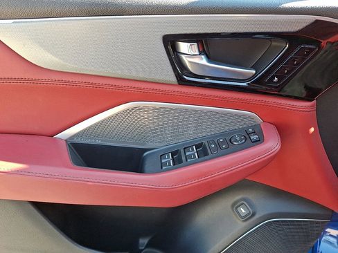 Used 2023 Acura MDX A-Spec image 13