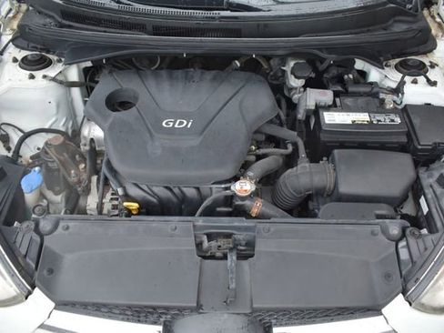 Used 2015 Hyundai Veloster RE:FLEX Edition image 42