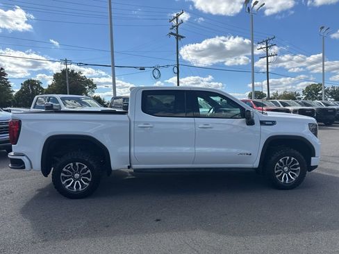 Used 2023 GMC Sierra 1500 AT4 w/ AT4 Premium Package image 6