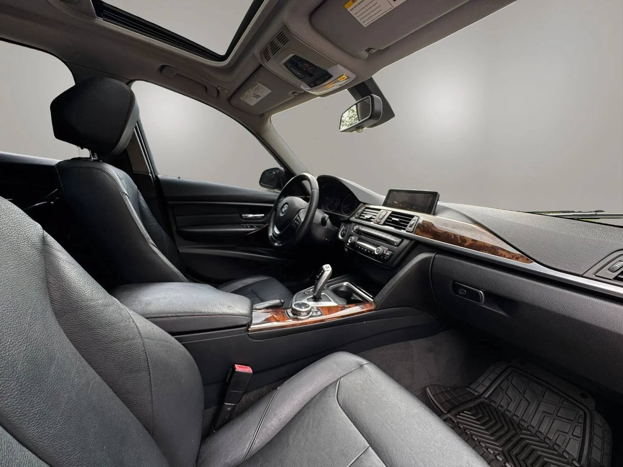 Used 2014 BMW 328i Sedan RWD image 15