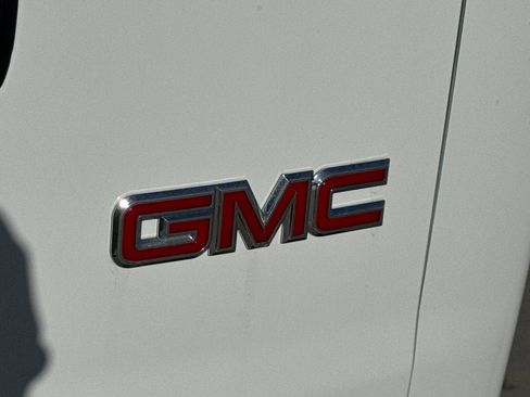 New 2025 GMC Savana 2500 w/ Driver Convenience Package image 15
