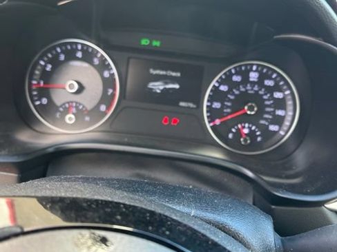 Used 2022 Kia Forte LXS FWD image 6