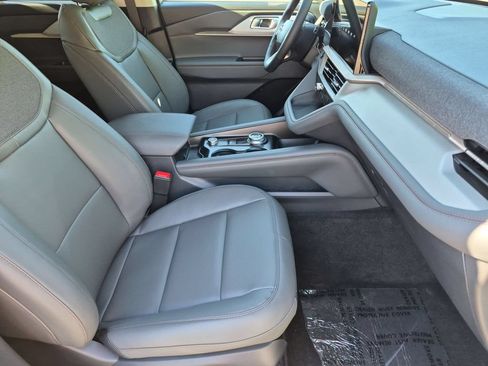 New 2026 Ford Explorer Active AWD/4WD image 20