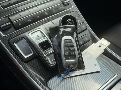 Used 2022 Hyundai Santa Fe Limited w/ Cargo Package FWD image 35