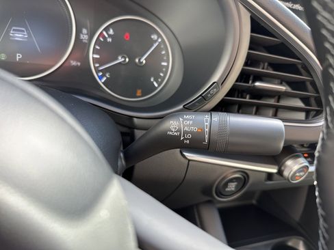 New 2026 MAZDA MAZDA3 2.5 S Sedan w/ Preferred Pkg image 32