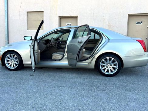 Used 2014 Cadillac CTS Luxury image 21