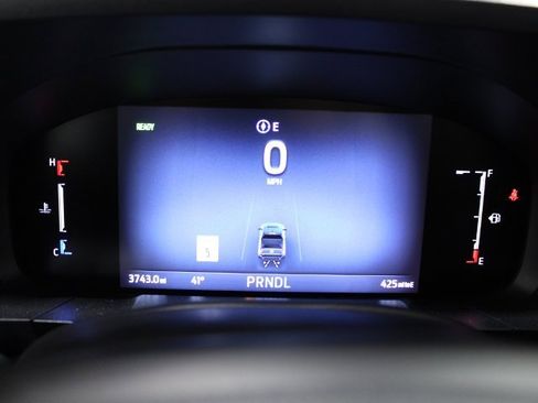 Used 2025 Ford Maverick Lariat image 11