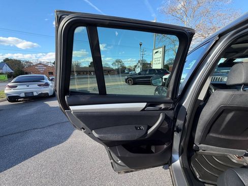 Used 2013 BMW X3 xDrive28i AWD/4WD image 32
