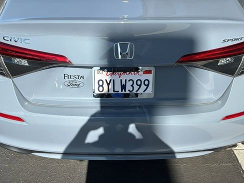 Used 2022 Honda Civic Sport image 7