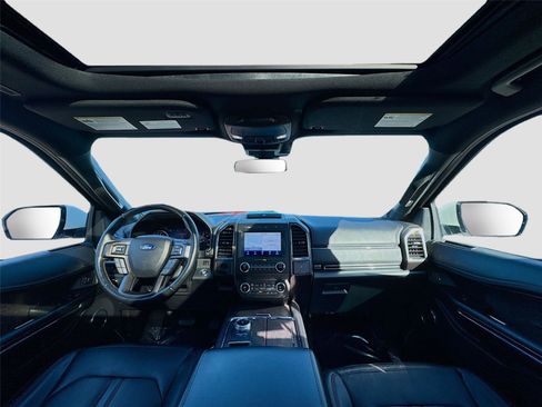 Used 2021 Ford Expedition Limited image 22