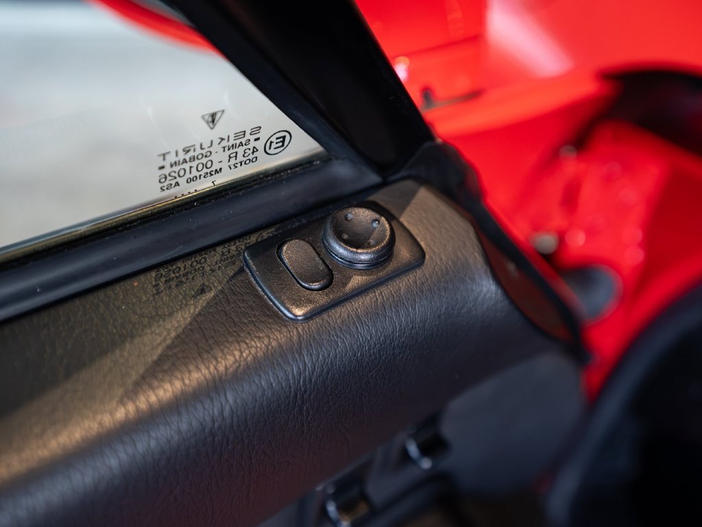 Used 1998 Porsche 911 Carrera S RWD image 22